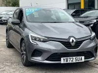 Used Renault Clio Evolution 90 HP (66 kW) 2023 Grey  Hatchback