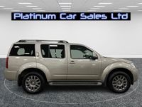 used Nissan Pathfinder 2.5 dCi Tekna 5dr