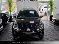 Begagnad VW Golf VII R 300 HK (220 kW) 2019 Svart Halvkombi