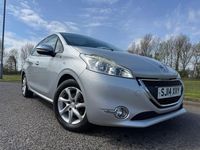 Used Peugeot 208 Style 82 HP (60 kW) 2014 Silver Hatchback