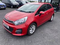 Used Kia Rio 74 HP (54 kW) 2017 Red Hatchback