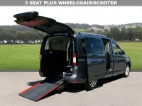 Used Ford Grand Tourneo Connect Titanium 122 HP (89 kW) 2024 Grey MPV