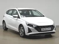 Used Hyundai i20 Advanced 100 HP (73 kW) 2025 White Hatchback