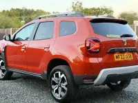 Used Dacia Duster Prestige 101 HP (74 kW) 2022 Orange SUV