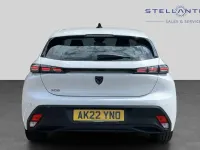 Used Peugeot 308 Active Premium 129 HP (94 kW) 2022 White Hatchback