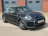 Used Mini Cooper Exclusive 2023 Blue/black Hatchback