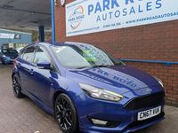 Used Ford Focus ST-Line 125 HP (91 kW) 2017 Blue Hatchback