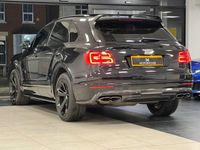 Used Bentley Bentayga 550 HP (404 kW) 2019 Black SUV