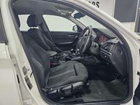 Used BMW 118 Sport Line 2016 White Hatchback