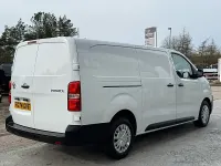 Used Toyota Proace Play 145 HP (106 kW) 2024 White MPV