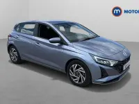 Used Hyundai i20 Advanced 101 HP (74 kW) 2024 Blue Hatchback