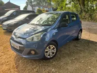 Used Hyundai i10 67 HP (49 kW) 2015 Blue Hatchback