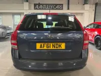 Used Kia Ceed 113 HP (83 kW) 2011 Blue Hatchback