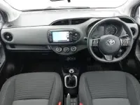 Used Toyota Yaris 111 HP (81 kW) 2019 White Hatchback