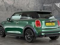 Used Mini Cooper Classic 136 HP (100 kW) 2022 Hatchback