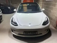 Używany Tesla Model 3 Long Range AWD 77 kW (106 KM) 2021 Biały Sedan/Limuzyna