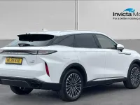 Used Omoda 9 449 HP (330 kW) 2026 White SUV