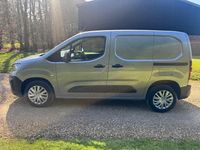 Begagnad Peugeot Partner 100 HK (73 kW) 2021 Grå Minibuss
