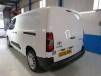 Used Toyota Proace 101 HP (74 kW) 2022 White MPV