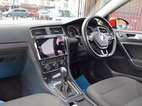 Used VW Golf VII Match 150 HP (110 kW) 2019 Red Hatchback