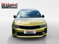 Used Vauxhall Astra GS Line 130 HP (95 kW) 2022 Yellow/black Hatchback