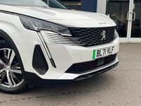 Used Peugeot 3008 Allure Premium 222 HP (163 kW) 2022 White SUV