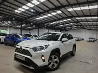 Used Toyota RAV4 Design 218 HP (160 kW) 2019 White SUV