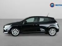 Used Renault Clio Evolution 90 HP (66 kW) 2025 Black Hatchback