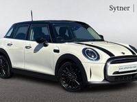 Used Mini Cooper Classic 134 HP (98 kW) 2022 White Hatchback
