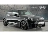 Used Mini Cooper Hatch 136 HP (100 kW) 2024 Black Hatchback