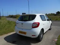 Gebraucht Dacia Sandero Lauréate 2013 Weiß Kleinwagen