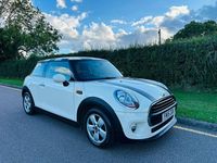 Begagnad Mini ONE Hatch 102 HK (75 kW) 2015 Vit Halvkombi