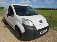 Gebraucht Peugeot Bipper S 2011 Weiß Van / Kleinbus