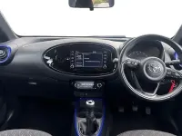 Used Toyota Aygo X 72 HP (52 kW) 2022 Blue SUV