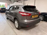 Used Nissan Qashqai Acenta Premium 110 HP (80 kW) 2014 Grey SUV