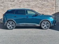 Used Peugeot 3008 Allure+ 130 HP (95 kW) 2023 Blue SUV
