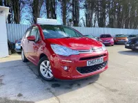 Used Citroën C3 Platinum 82 HP (60 kW) 2015 Red SUV