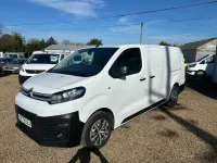 Usado Citroën Dispatch 2022 Blanco Monovolumen