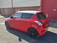 Usado Suzuki Swift SZ-L 94 HP (69 kW) 2016 Vermelho Citadino