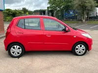 Used Hyundai i10 Active 86 HP (63 kW) 2011 Red Hatchback