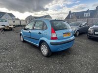 Begagnad Citroën C3 68 HK (50 kW) 2007 Blå Halvkombi