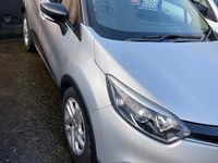 Used Renault Captur Dynamique 90 HP (66 kW) 2017 Silver/black SUV