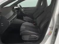 Usado VW Golf VIII R-line 150 HP (110 kW) 2024 Citadino