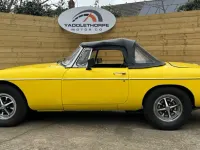 Used MG B 1975 Yellow Cabriolet