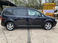 Used VW Touran SE 138 HP (101 kW) 2006 Black MPV