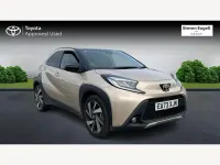 Used Toyota Aygo X 72 HP (52 kW) 2023 Beige SUV