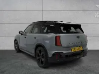 Used Mini Countryman 215 HP (158 kW) 2024 Green SUV