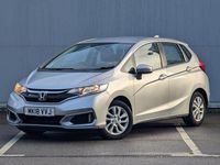 Used Honda Jazz SE 102 HP (75 kW) 2018 Silver Hatchback