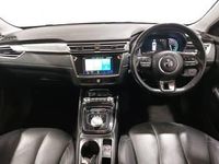 Used MG MG5 EV Exclusive 114 kW (156 HP) 2022 Red Estate