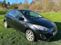 Begagnad Mazda 2 2014 Svart Halvkombi